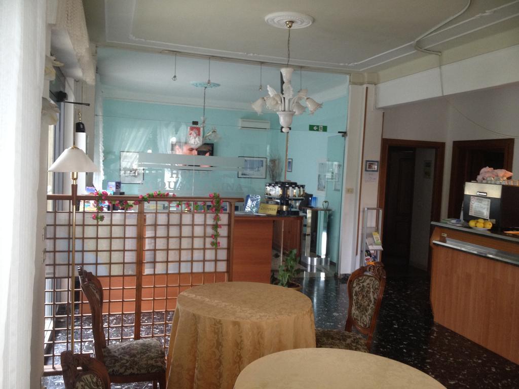 Hotel Acqua Marina Albissola Marina Luaran gambar