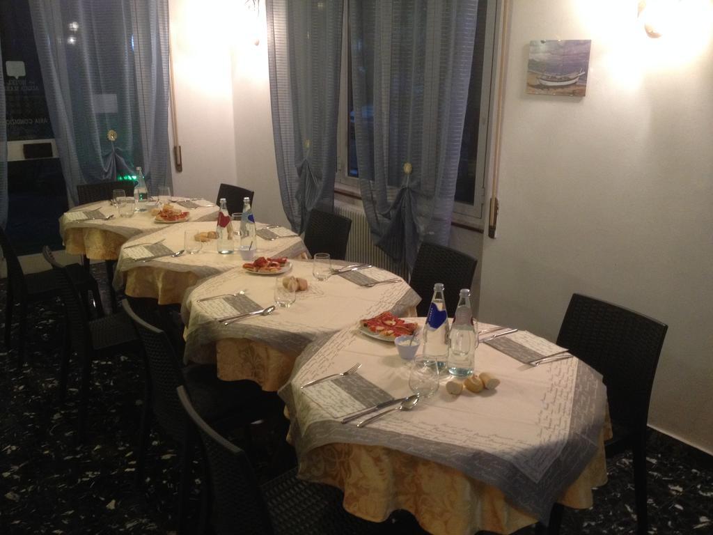 Hotel Acqua Marina Albissola Marina Luaran gambar